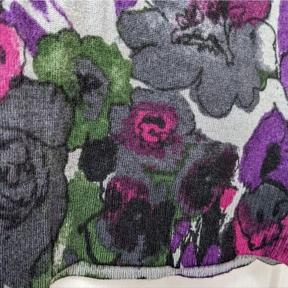 Ellen Tracy Merino wool pure floral sweater Medium - Picture 5 of 10